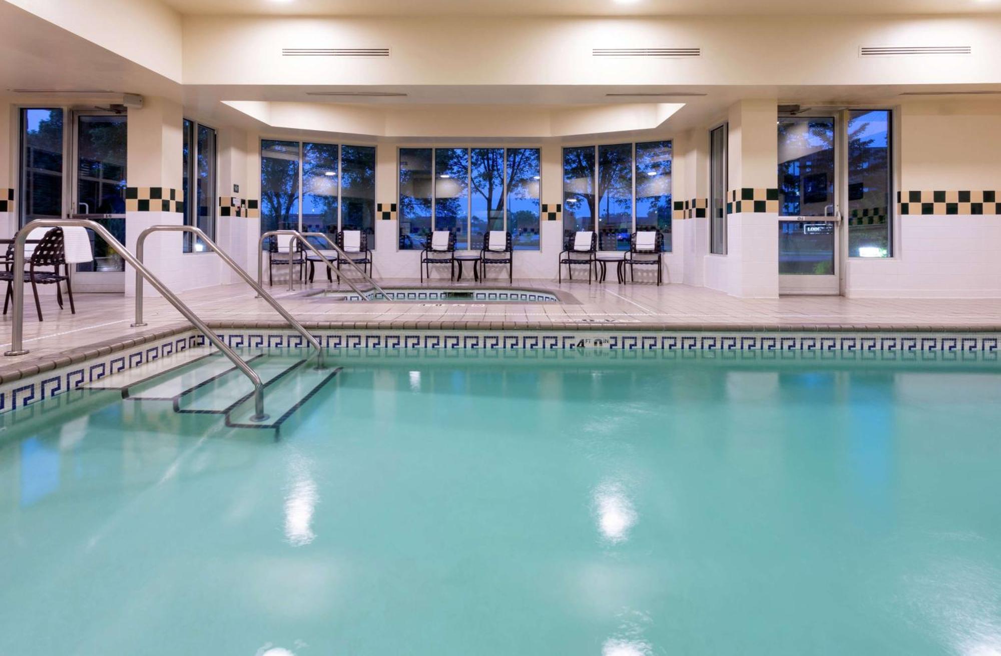 Hilton Garden Inn Minneapolis Saint Paul-Shoreview Exterior foto